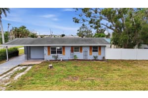 2602 12th St W, PALMETTO