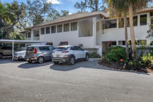 3332 Thornwood Rd #3332, SARASOTA