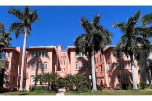 1221 N Palm Ave #204, SARASOTA
