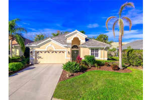 8408 Whispering Woods Ct, LAKEWOOD RANCH