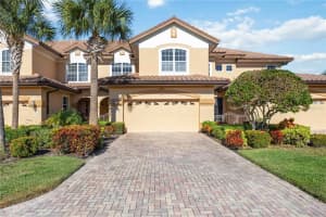 8364 Miramar Way, LAKEWOOD RANCH