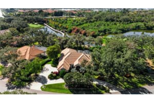 362 Macewen Dr, OSPREY