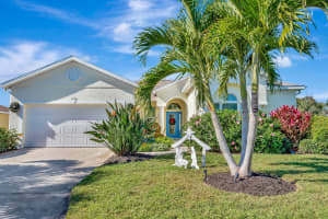 6200 Weymouth Dr, SARASOTA