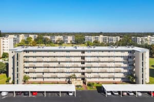 3820 Ironwood Ln #106i, BRADENTON