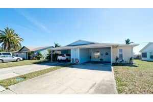 7811 43rd Avenue Dr W #19-a, BRADENTON