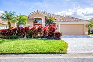 6163 Palomino Cir, BRADENTON