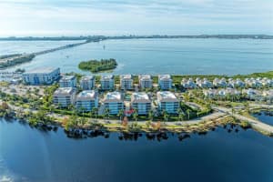 383 Aruba Cir #203, BRADENTON