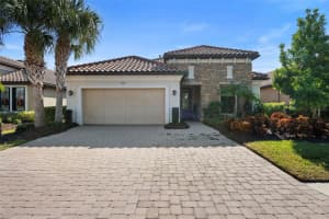 2525 Vaccaro Dr, SARASOTA