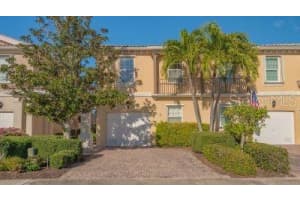 1500 Burgos Dr, SARASOTA