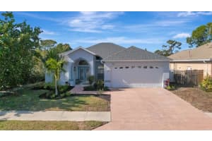 5390 Matthew Ct, SARASOTA