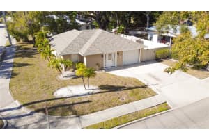 705 14th Ave W, PALMETTO