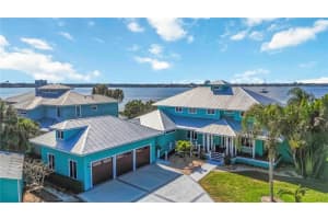 2207 5th St W, PALMETTO