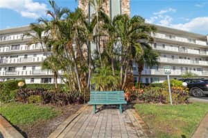 4440 Ironwood Cir #508d, BRADENTON