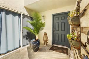 1143 Longfellow Rd, SARASOTA