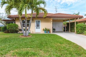 6416 Mercer Rd, BRADENTON