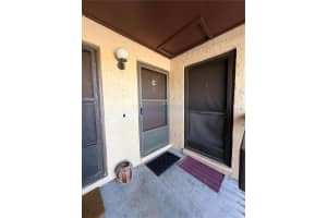 2701 Hidden Lake Dr N #g, SARASOTA