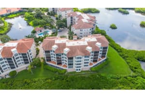 5430 Eagles Point Cir #104, SARASOTA