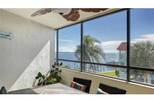 108 9th St S #e, BRADENTON BEACH