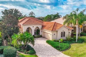 7042 Vilamoura Pl, LAKEWOOD RANCH