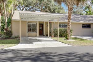 4962 Village Gardens Dr #141, SARASOTA