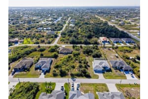 9309 Panama Cir, PORT CHARLOTTE