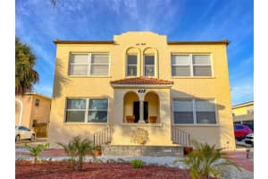408 Armada Rd S #8, VENICE