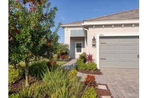 2843 Butterfly Jasmine Trl, SARASOTA