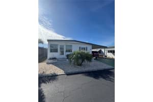 40 Lafitte Dr, NOKOMIS