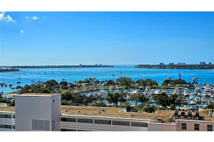 1350 Main St #1208, SARASOTA