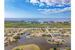 16299 Cayman Ln, PUNTA GORDA