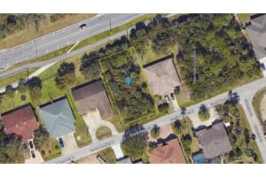 240 Coral Reef Ct N, PALM COAST