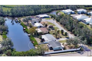 603 Barnes Pkwy, NOKOMIS 603 Barnes Pkwy, NOKOMIS