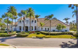 7028 Portmarnock Pl, LAKEWOOD RANCH