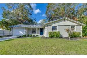 2938 W Mark Dr, SARASOTA