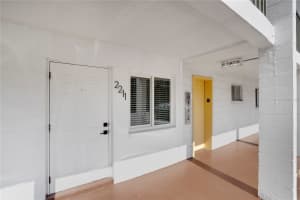 2211 Sunset Dr #e3, BRADENTON