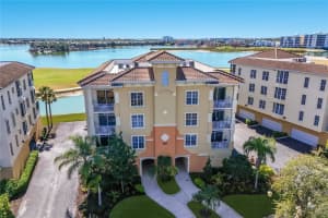 6422 Watercrest Way #302, LAKEWOOD RANCH