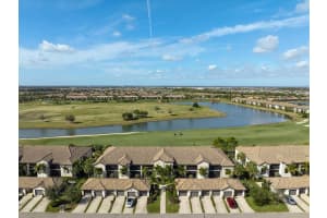 5684 Palmer Cir #104, BRADENTON