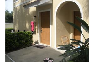3421 Parkridge Cir #19-201, SARASOTA 3421 Parkridge Cir #19-201, SARASOTA