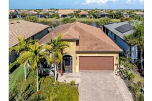 13678 Yelma St, VENICE