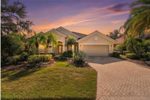 6586 Waters Edge Way, LAKEWOOD RANCH