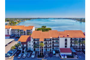 1602 Stickney Point Rd #307, SARASOTA
