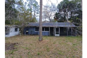 5604 Riverside Dr, YANKEETOWN