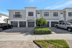4083 Overture Cir, BRADENTON