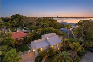 3446 Anglin Dr, SARASOTA