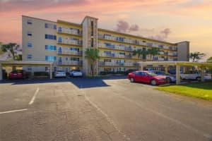 4460 Ironwood Cir #301a, BRADENTON