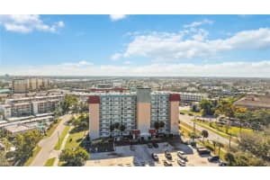 244 Saint Augustine Ave #104, VENICE
