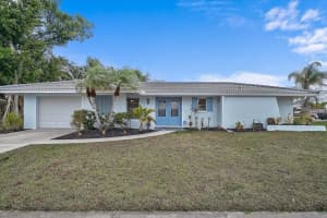 7219 Bounty Dr, SARASOTA