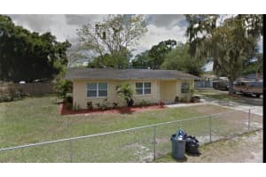 2802 5th St E, BRADENTON