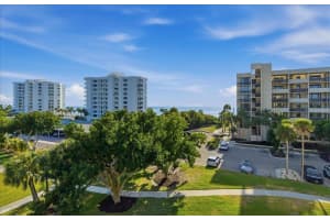 1065 Gulf Of Mexico Dr #305, LONGBOAT KEY