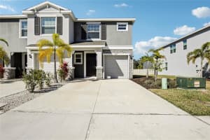 2813 Midnight Pearl Dr, SARASOTA